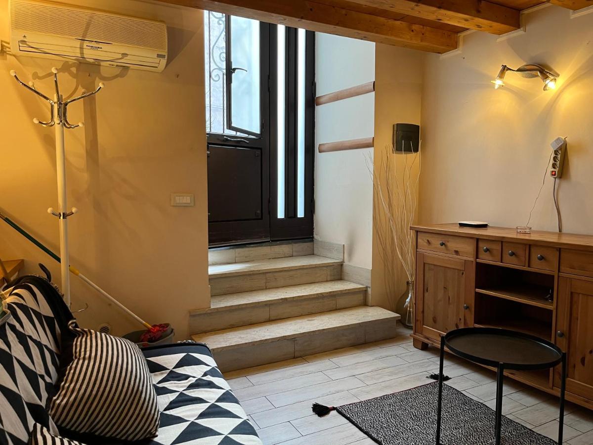 Catania Globetrotters - Cnt ! Apartment Luaran gambar